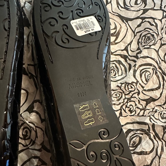 New, never worn Brighton “Mishel” patent leather loafers - Picture 5 of 6